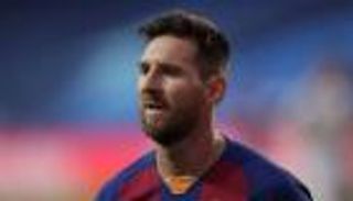 مفاجأة.. برشلونة يفتح الباب أمام رحيل ميسي