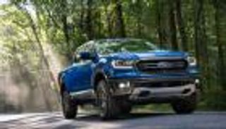 فورد "رينجر".. ملكة الشاحنات تتحدى شيفروليه كولورادو