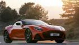 سيارة جديدة من أستون مارتن تضع فيراري ولامبورجيني في مأزق 