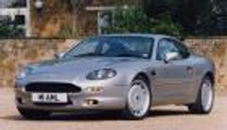 كورولا وتسلا وقشقاي وجولف 1.. قائمة السيارات الأكثر مبيعا في العالم