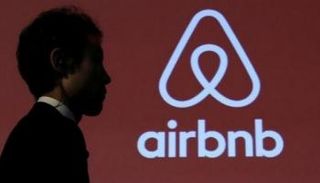 منصة "اير بي آند بي" الأمريكية