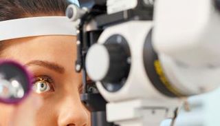 فيتامين أ يعزز رؤيتك في الأماكن المظلمة