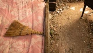 جانب من دمار المنازل جراء انفجار مرفأ بيروت - واشنطن بوست