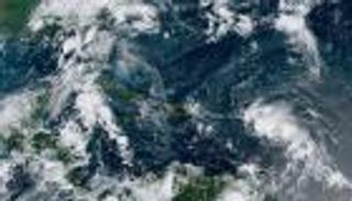 حدث مناخي نادر في خليج المكسيك بأمريكا