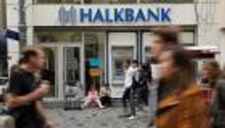 أردوغان يخنق الأتراك.. رقم قياسي للديون الشخصية