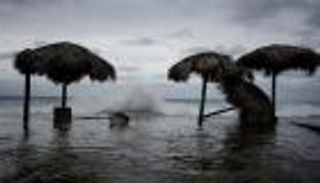 ليس كورونا.. أكبر تهديد للنفط الأمريكي في 15 عاما