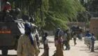 كسلا السودانية.. حظر تجول جراء اشتباكات لمؤيدي ومعارضي الوالي