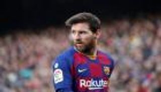 بالفيديو.. جماهير برشلونة تثور من أجل ميسي