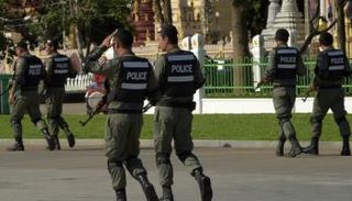 عناصر من الشرطة الكمبودية - أرشيفية