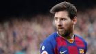 أزمة ميسي.. أول تعليق رسمي من برشلونة