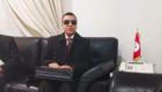 "طه حسين" تونس ينسحب من الحكومة إثر "تنمر" إخواني