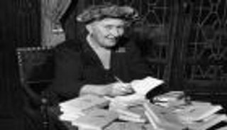 حذف كلمات جارحة من الرواية الأكثر مبيعا بتاريخ كتب الجريمة