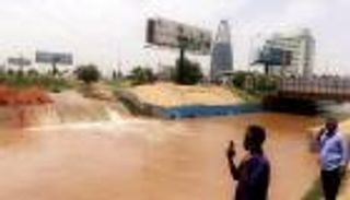 النيل يتمرد ويجتاح قلب الخرطوم لأول مرة.. رقم قياسي