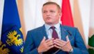 رئيس حزب نمساوي يطالب بـ"ردع" قطر عن تمويل الإخوان