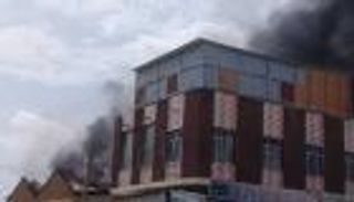 كسلا السودانية تشتعل مجددا.. ومحتجون يحرقون أحد الأسواق