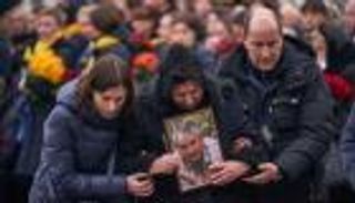 زوجة قائد الطائرة الأوكرانية: إيران قتلت 176 راكبا بدم بارد