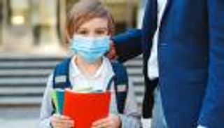 العودة إلى المدارس.. 10 قواعد لتحصين طفلك ضد كورونا