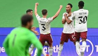 بيير إيميريك أوباميانج مهاجم أرسنال