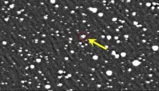 القمر الصناعي القديم دخل الأرض مباشرة فوق تاهيتي في المحيط الهادئ