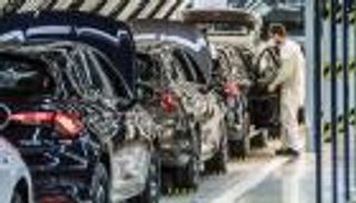 الجباية.. أردوغان يدق المسمار الأخير في نعش صناعة السيارات