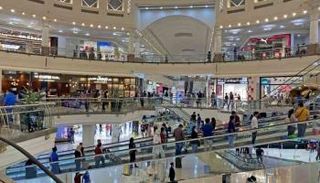 مراكز التسوق بدبي تمدد فترة عروض 