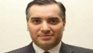 مصطفى أديب.. من هو المرشح الأبرز لرئاسة الحكومة اللبنانية؟