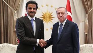 أردوغان خلال لقاء سابق مع أمير قطر- أرشيفية