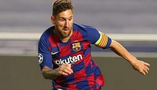 ليونيل ميسي قائد برشلونة الإسباني