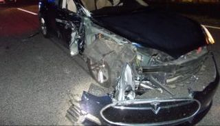 الحادث دمر السيارة