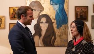 السيدة فيروز وماكرون