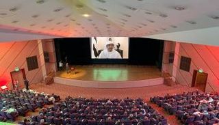 الشيخ عبدالله بن زايد آل نهيان خلال كلمته للجالية الفلسطينية بالإمارات