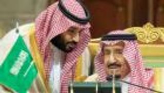 "لن ينجو أحد من الفساد".. احتفاء شعبي سعودي بملاحقة الفاسدين
