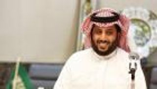 تركي آل الشيخ يمنح بنفيكا صفقة تاريخية