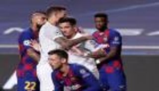 بعد كارثة بايرن ميونيخ.. كوتينيو يعود إلى برشلونة