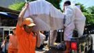 "الموت لأكثر من دقيقة".. عقوبة عدم ارتداء الكمامة في جاكرتا