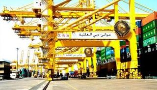 محطة حاويات تابعة لموانئ دبي العالمية