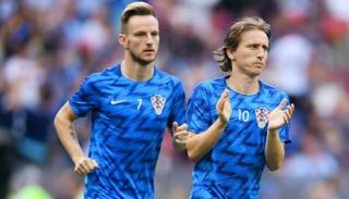 لوكا مودريتش وإيفان راكيتيتش نجما كرواتيا