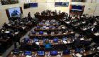 كورونا يصيب 13 نائبا بـ"الشيوخ الكولومبي" بعد جلسة عامة 