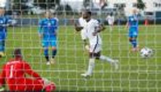 دوري الأمم الأوروبية.. سترلينج يخطف فوزا قاتلا لإنجلترا من آيسلندا