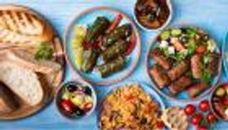 المطبخ اليوناني.. أشهى الأكلات من بلاد الإغريق