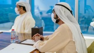 محمد بن راشد يطلع على استراتيجية وزارة التغير المناخي والبيئة