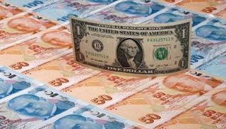 قفزة قياسية جديدة في سعر صرف الدولار مقابل الليرة