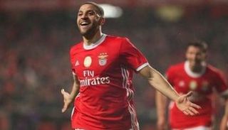 المغربي عادل تاعرابت نجم بنفيكا البرتغالي