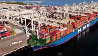 ميناء جبل علي