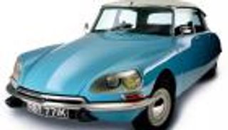 جولة بالصور.. أغرب تصاميم السيارات في التاريخ