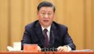 الصين تعلن اجتياز امتحان كورونا.. وتكرم 4 أبطال 