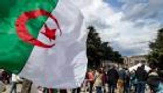 أزمات متزامنة.. الجزائر بين ثورة مضادة وإرث ألغام نظام بوتفليقة