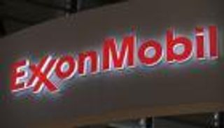 عملاق النفط الأمريكي يقلص إمبراطوريته العالمية.. ما الأسباب؟