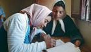 3 مبادرات عربية لمحو الأمية.. أفق إبداعي لتعليم الشباب والكبار