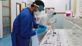 الأبحاث العلمية لا تتوقف لاكتشاف وسيلة للنجاة من فيروس كورونا